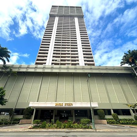 Royal Kuhio 1812 - 1Br With Partial Ocean View In The Heart Of Waikiki With Free Parking! Villa Honolulu Eksteriør billede